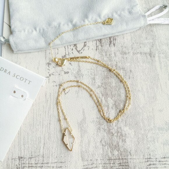 Kendra Scott Gold Ivory Mother-of-Pearl Short Necklace - Kinsley - Picture 3 of 3